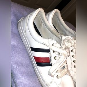 Tommy Hilfiger (Size 8) Worn multiple times but smells new & like a shoe store